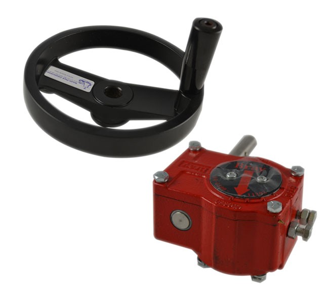 Gear operator for butterfly valve with handwheel